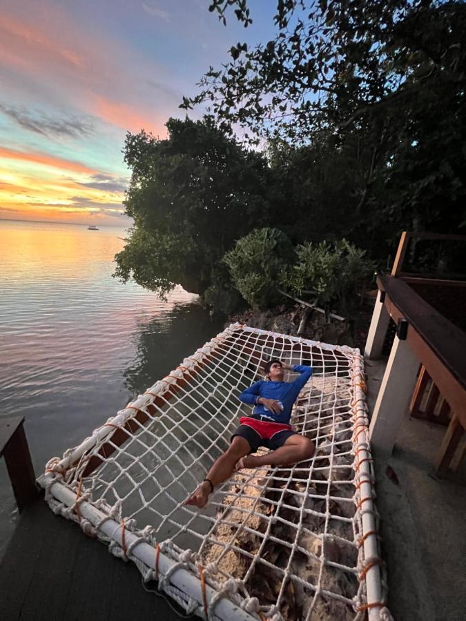 White Bada Guesthouse Siquijor Kültér fotó